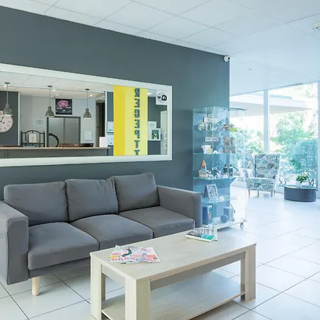 Hotel Comfort La Tour De Mare Fréjus