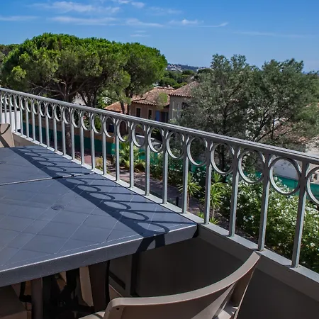 Zenitude Hôtel-résidences La Tour De Mare Fréjus