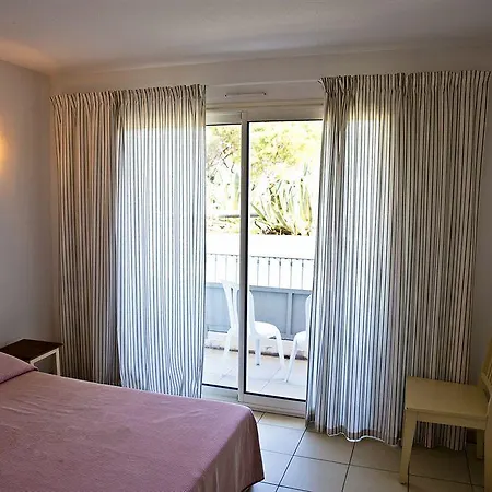 Zenitude Hôtel-résidences La Tour De Mare 4* Fréjus