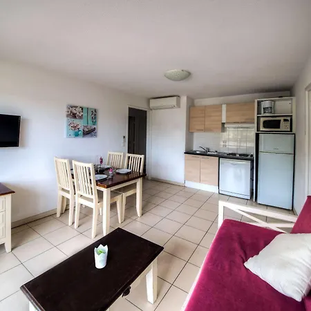 Zenitude Hôtel-résidences La Tour De Mare Fréjus