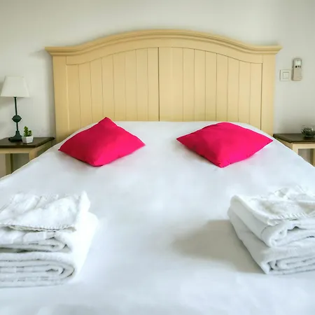Zenitude Hôtel-résidences La Tour De Mare Hotel Fréjus